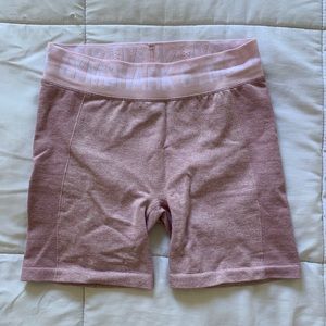 Gymshark flex short Light Purple Marl (medium)